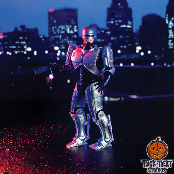 Trick or Treat Studios RoboCop from RoboCop 6.75 Inch Action Figure
